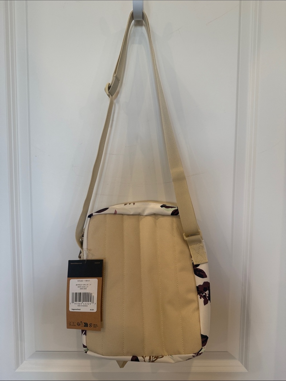 NWT The North Face Berkeley Crossbody White Dune Leaf - Picture 3 of 9